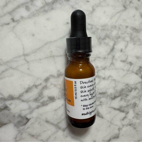 Mad Hippie Vitamin A Serum - Picture 3 of 6